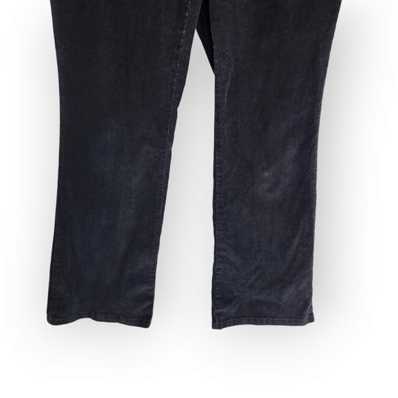 Vintage St. John's Bay Black Corduroy Mid Rise Bootcut Pants 12 - Picture 3 of 7